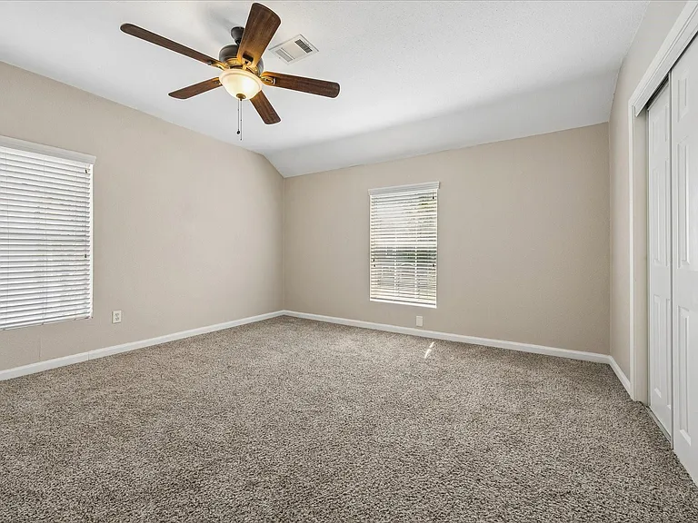 3817 Palm St — Photo 11