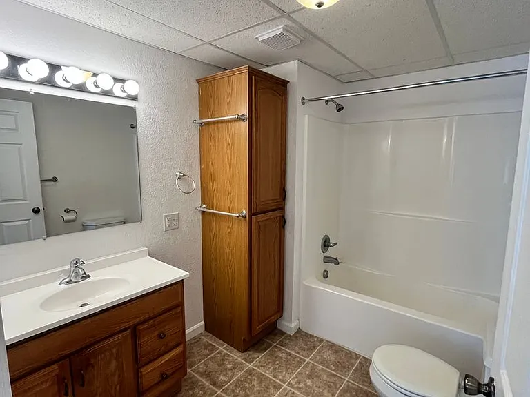 471 Palisade Trl — Photo 30