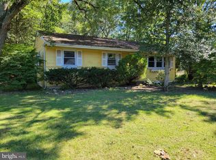 409 Timberline Dr, Mount Laurel, NJ 08054