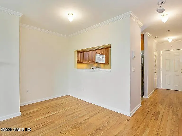 51 Forest Ave #61 — Photo 5