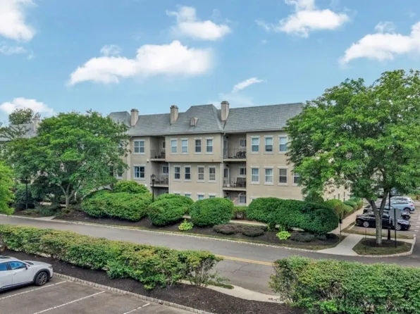 409 Brittany Dr BLDG 4 #409, Wayne Twp., NJ 07470