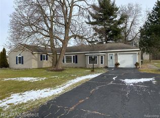 8482 Lewis Rd, Mount Morris, MI 48458