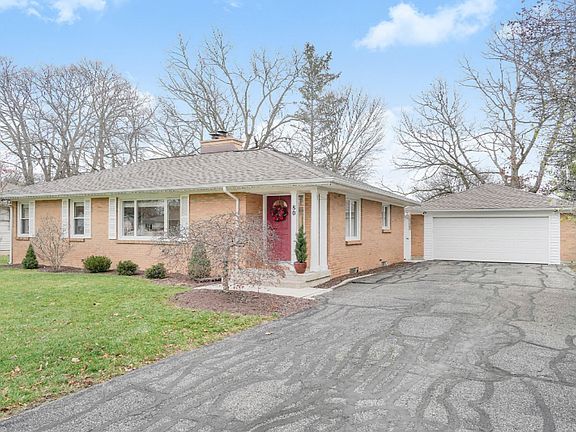 2nd image of 80 Elmhurst Dr SE