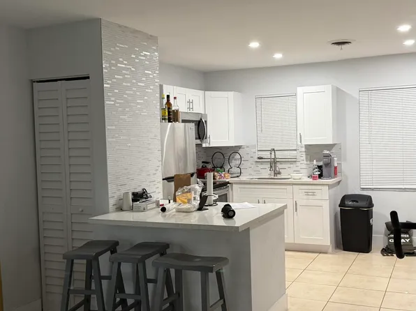 3600 Jackson Street #22, Hollywood, FL 33021