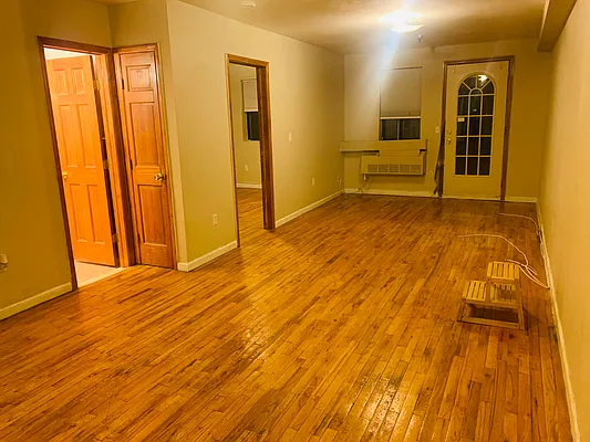 Rented by 18 REALTY | media 17