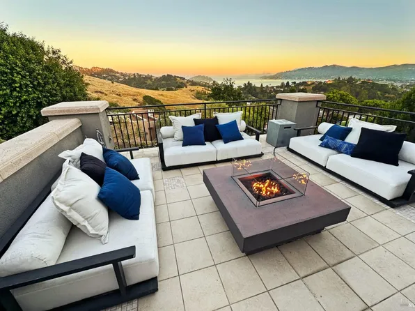 7 Mariposa Court, Tiburon, CA 94920