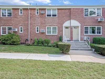 229-28 Kingsbury Ave #Lower, Oakland Gardens, NY, 11364