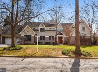 5510 Lambeth Rd, Bethesda, MD 20814