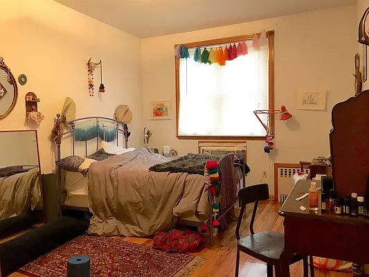Rented by Capri Jet Realty Corp | media 15