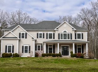 86 Meadowview Dr, Harwinton, CT 06791