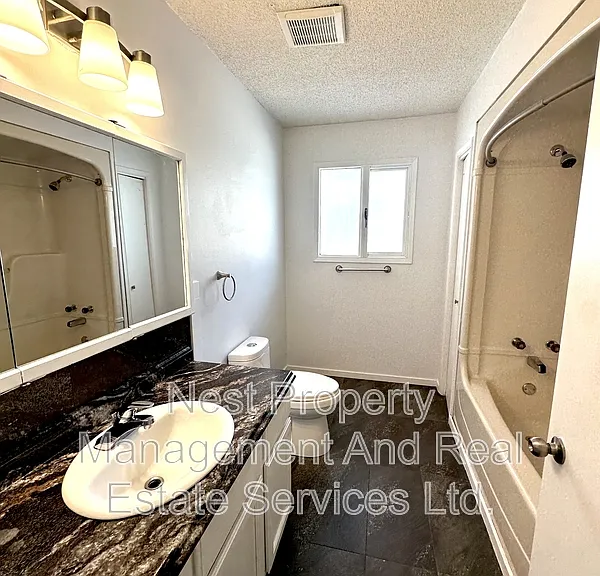 2737 Budd Rd #A — Photo 16