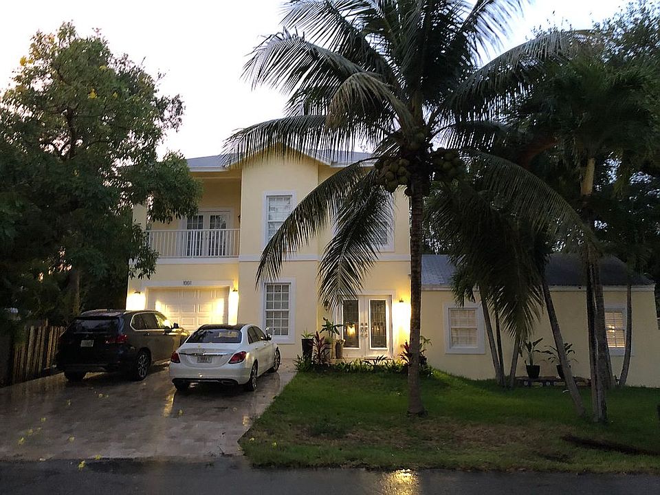 1st image of 1001 SW 7th St