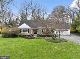 436 W Valley Rd, Wayne, PA 19087