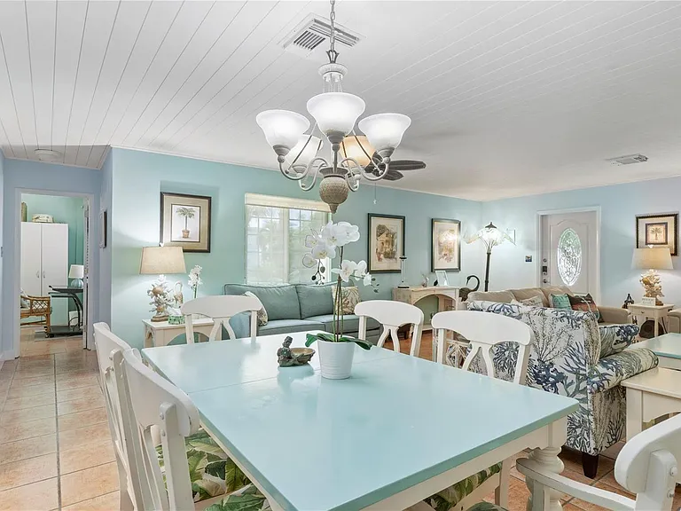 309 E Calzada De Bougainville — Photo 18