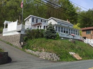 249 Geiser Rd, Wynantskill, NY 12198