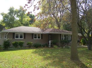 195 W 3rd St, Coal City, IL 60416