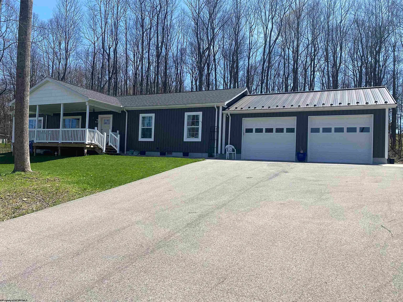 49 Holleran Hts photo 1