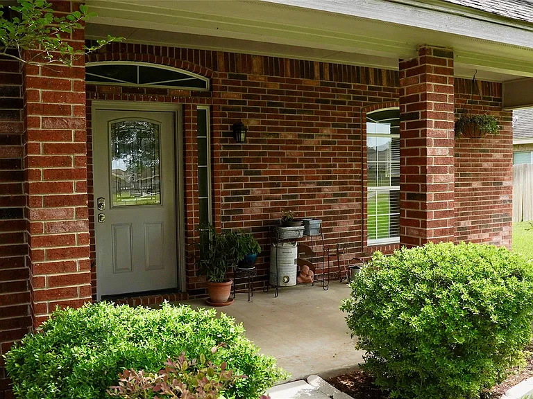 1482 Savannah Pr — Photo 1