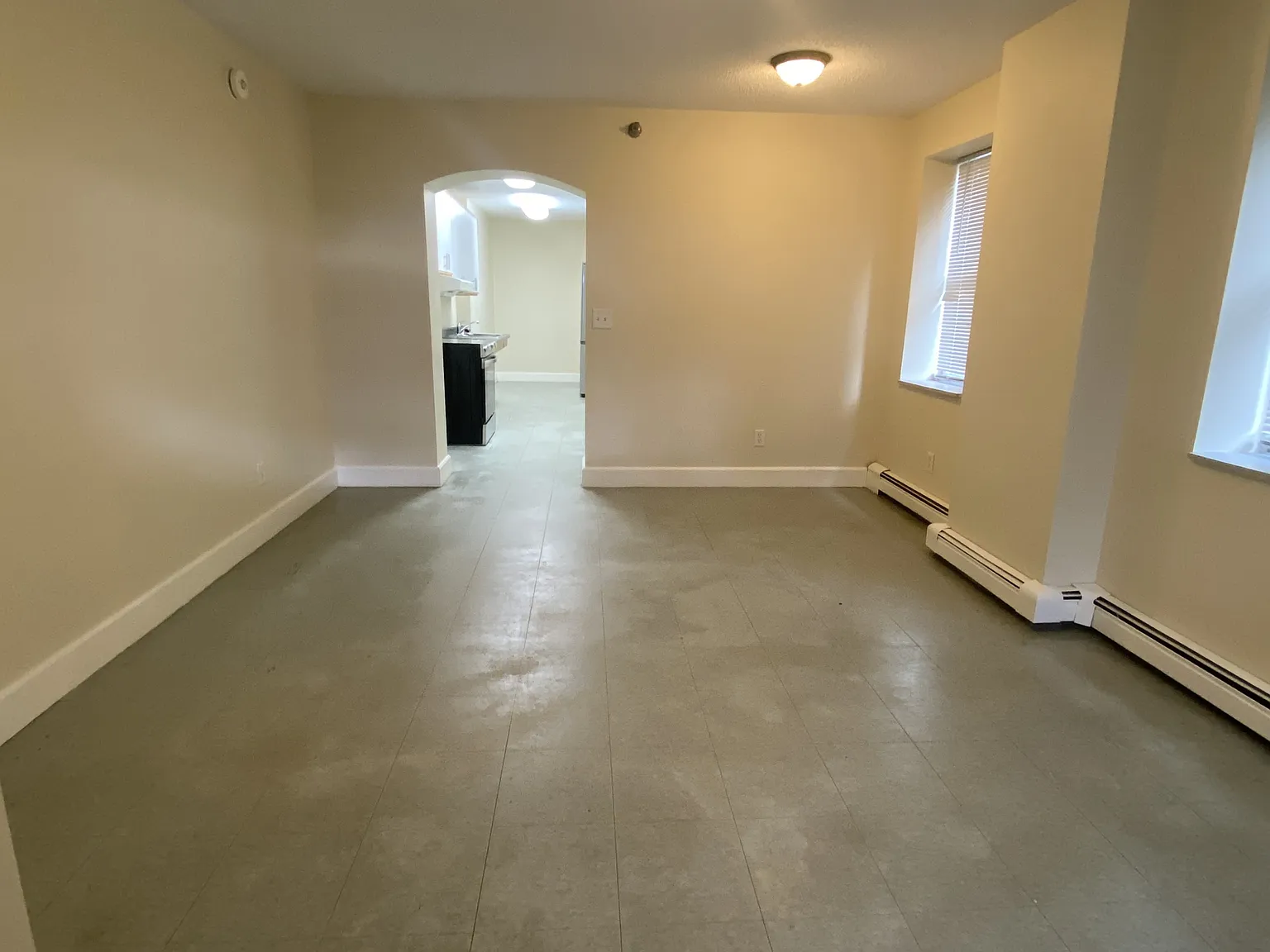 1 bed, 620 sqft, $825 — Photo 2