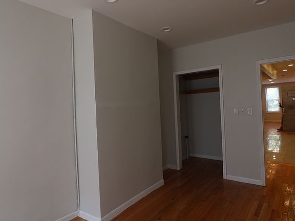2nd image of 1494 Dekalb Ave APT 2M