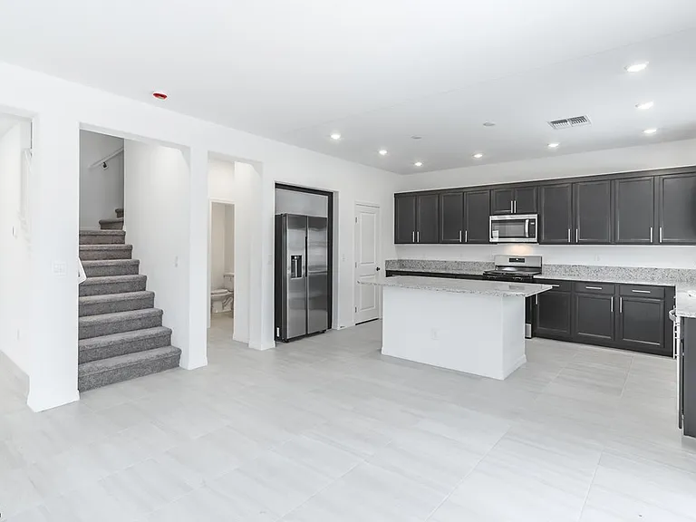 5733 Tioga Way — Photo 6