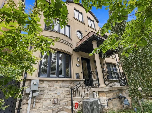 3004 Bayview Ave, Toronto, ON M2N 5K9