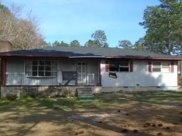 2809 Reservation Rd, Aberdeen, NC 28315