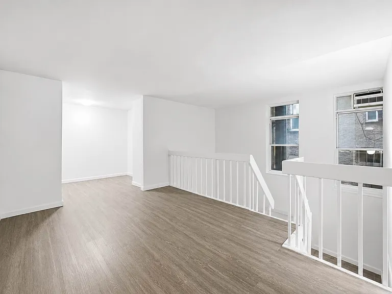 88 Fulton St #216 — Photo 2