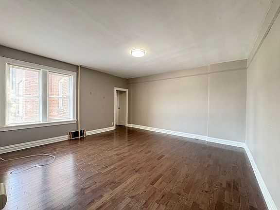 2nd image of 113 Fairview Ave #39