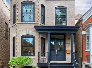 2021 W Walton St, Chicago, IL 60622