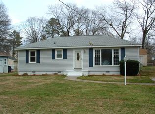 14119 Bolling Ave, Chester, VA 23836