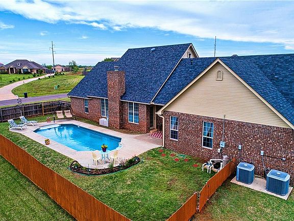2nd image of 15800 Sterling Canyon Dr