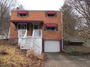 6077 Pleasant St, South Park, PA