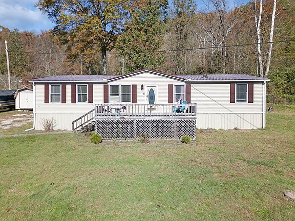 3rd image of 106 Waddle Ln