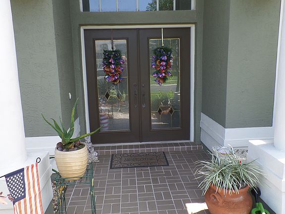 3rd image of 1520 Deerbourne Dr