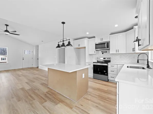 1200-1 Stanton Dr, Shelby, NC 28150