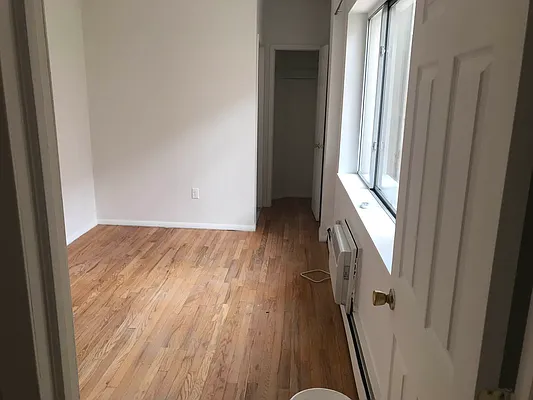 Rented by Vanderborgh Realty  | media 18