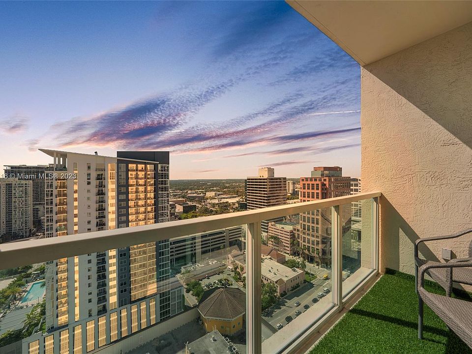 1st image of 350 SE 2nd St APT 2920
