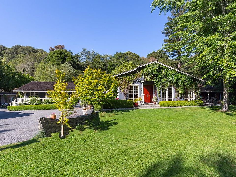 1st image of 140 Willowbrook Dr