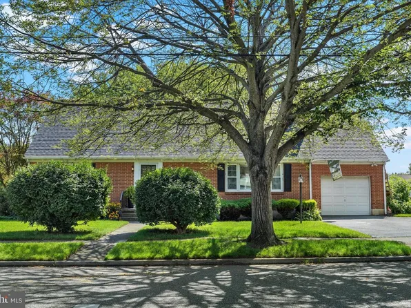 736 Adelia St, Middletown, PA 17057