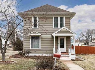 1585 10th Ave, Marion, IA 52302