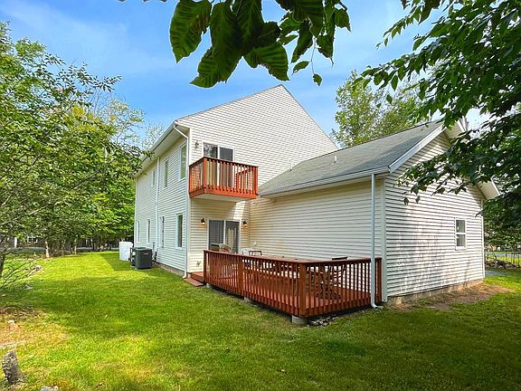 4th image of 1718 Rolling Hills Dr