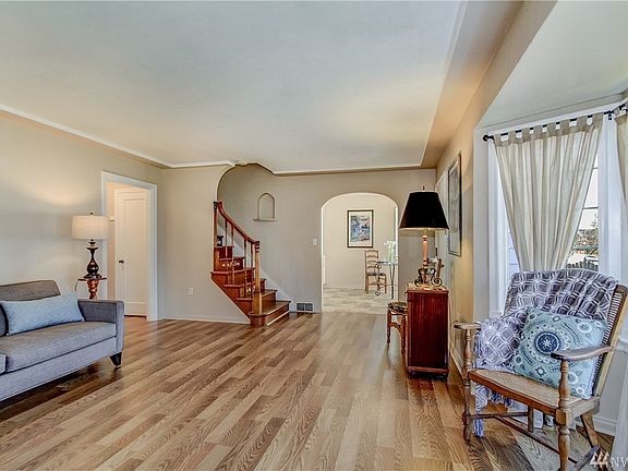 5th image of 5617 S Thompson Ave