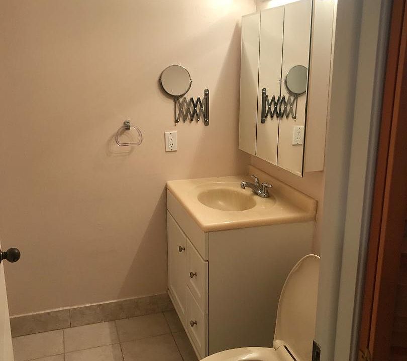 1st image of 9135 SW 125th Ave #106