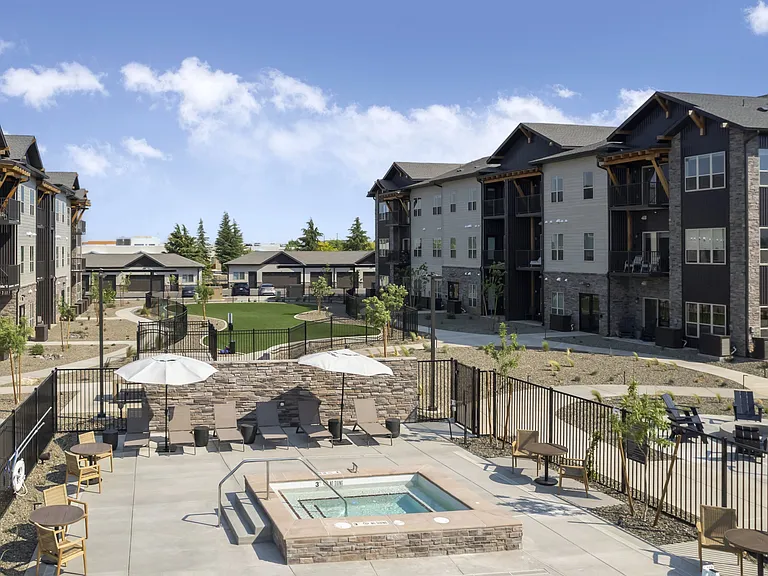 The Crossings at Windsong — Photo 35