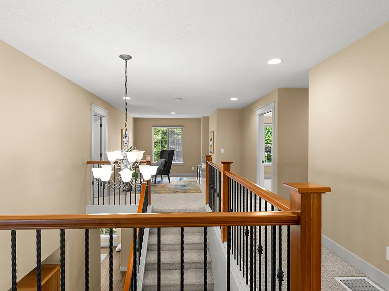 16630 NW Vetter Dr — Photo 13