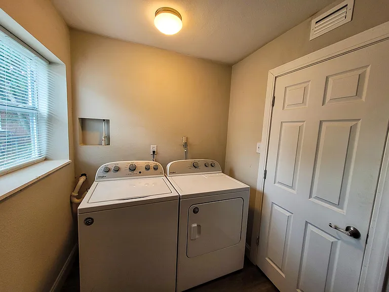4518 W Rogers Ave — Photo 19