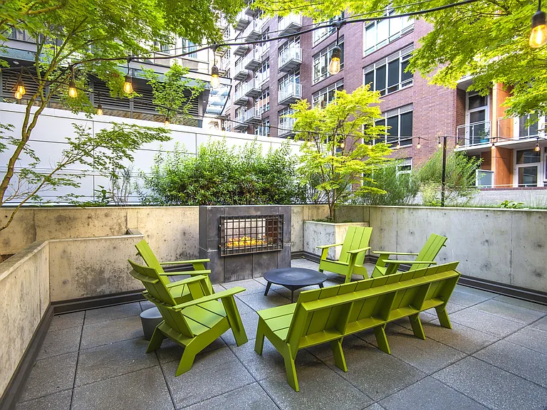 Boxcar South Lake Union — Photo 10