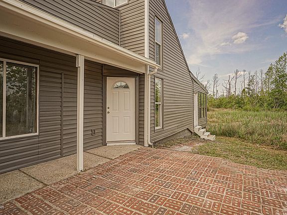 3rd image of 1813 Mallard Dr