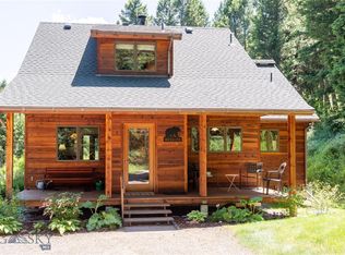 140 Swiftriver Ln, Gallatin Gateway, MT 59730